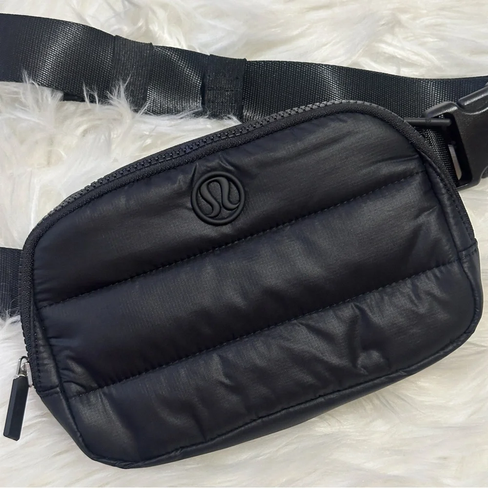 Men Women Lululemon Everywhere Belt Bag 1L Black Wunder Puff - Picture 8 of 10